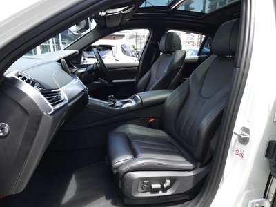 2021 BMW X6 — миниатюра 11