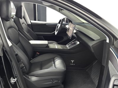 2025 Tesla MODEL Y — миниатюра 16