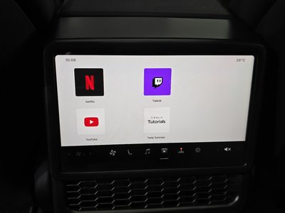 2025 Tesla MODEL Y — миниатюра 31