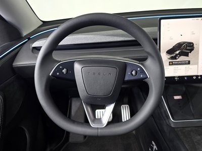 2025 Tesla MODEL Y — миниатюра 19
