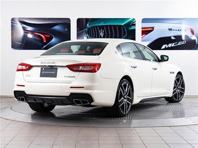 صورة 2 لـ 2021 Maserati QUATTROPORTE