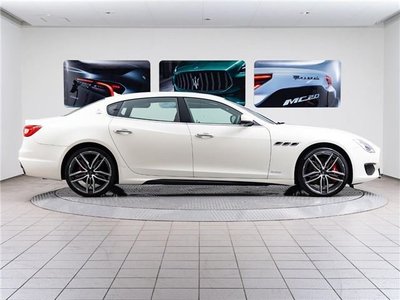 صورة 3 لـ 2021 Maserati QUATTROPORTE