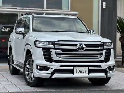 TOYOTA LAND CRUISER 300 - 6