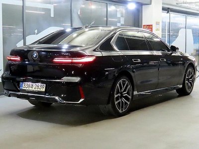 BMW 7 SERIES - 4