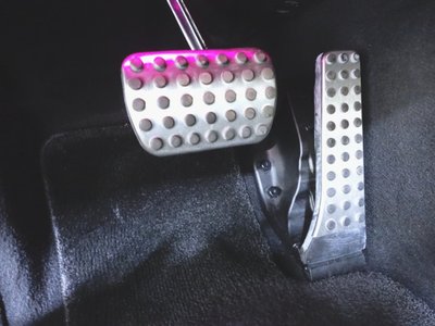 MERCEDES-BENZ E-CLASS AMG - 9