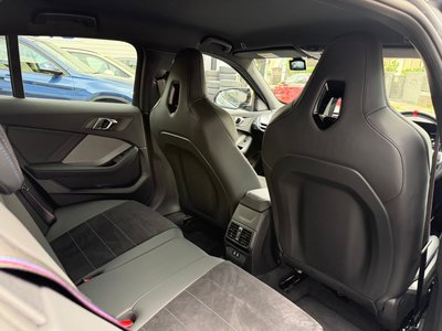 صورة مصغرة 40 لـ 2024 BMW 1 SERIES