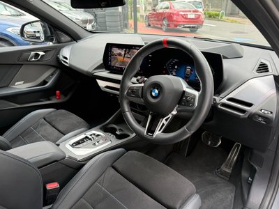 صورة مصغرة 20 لـ 2024 BMW 1 SERIES