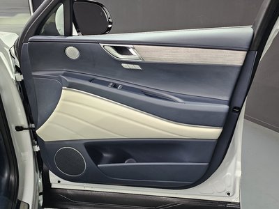 صورة مصغرة 14 لـ 2024 Genesis GV80