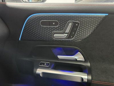 2025 Mercedes-BENZ EQB — миниатюра 17