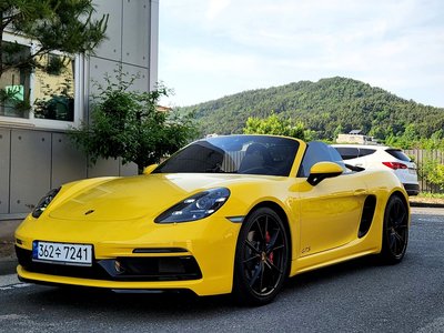 2019 Porsche 718 照片 1