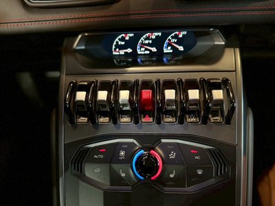صورة مصغرة 69 لـ 2014 Lamborghini HURACAN