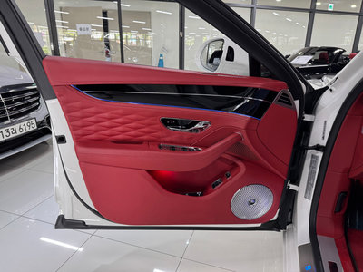 2021 BENTLEY FLYING SPUR 照片 7
