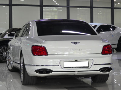 2021 BENTLEY FLYING SPUR 照片 2