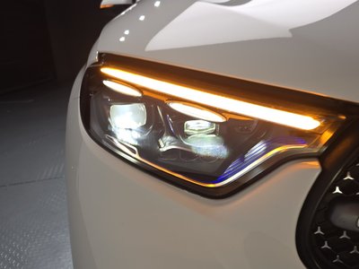 MERCEDES-BENZ GLC - 9