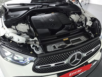 MERCEDES-BENZ GLC - 7
