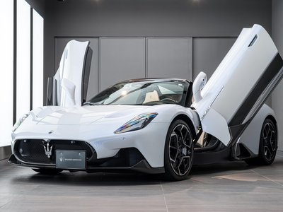 MASERATI MC20 CIELO - 8