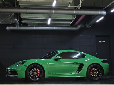 2021 Porsche 718 照片 2