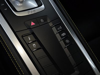 2021 Porsche 718 — миниатюра 15