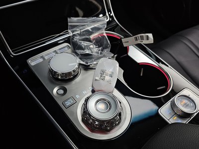 GENESIS GV80 - 9