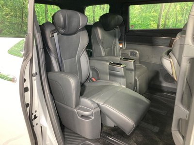 TOYOTA ALPHARD - 9
