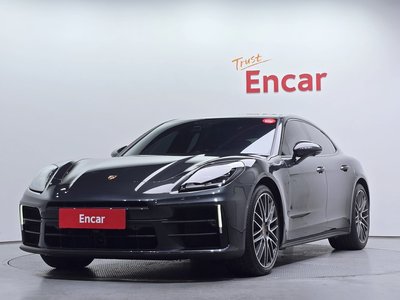 PORSCHE PANAMERA - 1