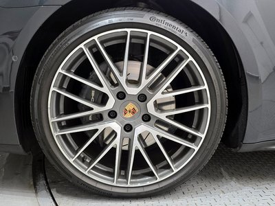 PORSCHE PANAMERA - 6