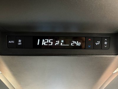 2025 Toyota ALPHARD 缩略图 42