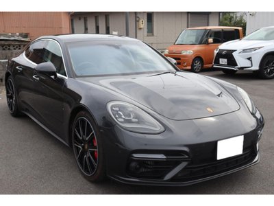 PORSCHE PANAMERA - 7