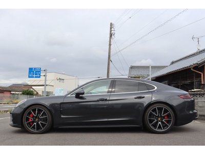 PORSCHE PANAMERA - 2