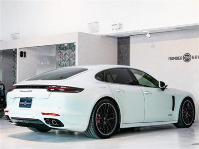 PORSCHE PANAMERA - 5