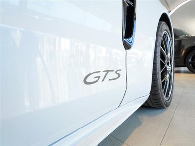 PORSCHE PANAMERA - 8