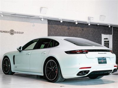 PORSCHE PANAMERA - 4