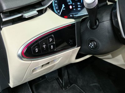 صورة مصغرة 16 لـ 2024 Genesis GV70