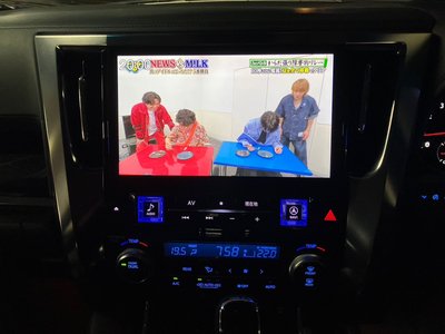 TOYOTA ALPHARD - 6