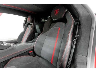 LAMBORGHINI AVENTADOR - 5