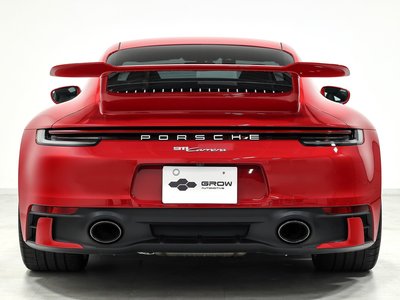 PORSCHE 911 - 4