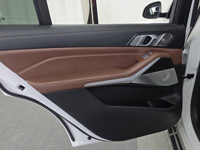 2021 BMW X7 thumbnail 15