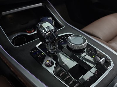 2021 BMW X7 thumbnail 12