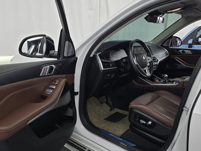 2021 BMW X7 thumbnail 13