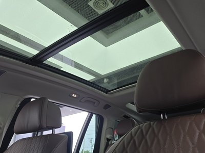 2021 BMW X7 thumbnail 24