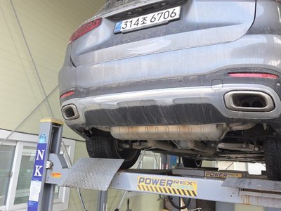 MERCEDES-BENZ GLS - 4