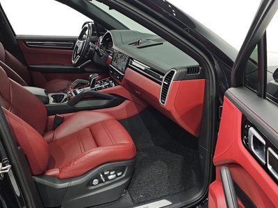 PORSCHE CAYENNE - 10