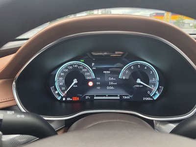 GENESIS G80 (RG3) - 10