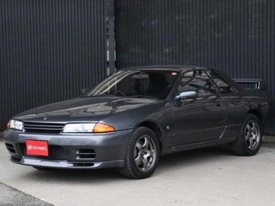 NISSAN SKYLINE GT-R - 1