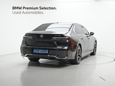 BMW I7 - 5