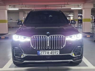 2022 BMW X7 — фото 2