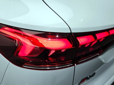 AUDI Q6 - 10