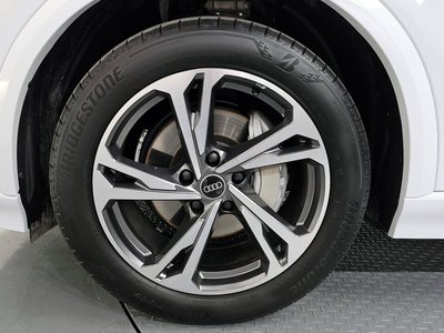 AUDI Q6 - 6