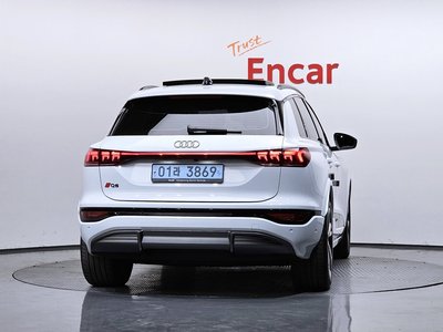AUDI Q6 - 3