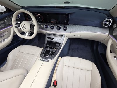 MERCEDES-BENZ E-CLASS - 4